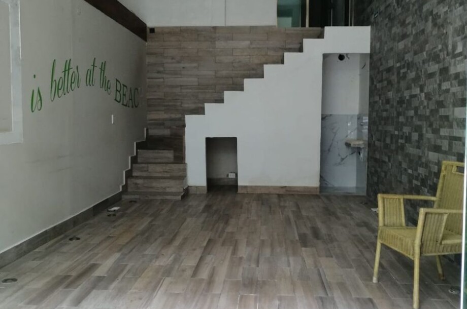 Local en Renta tipo Loft Doble Altura | Condominio Flamingos-3