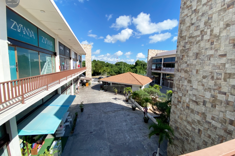 Local 209 | Plaza Coba-3